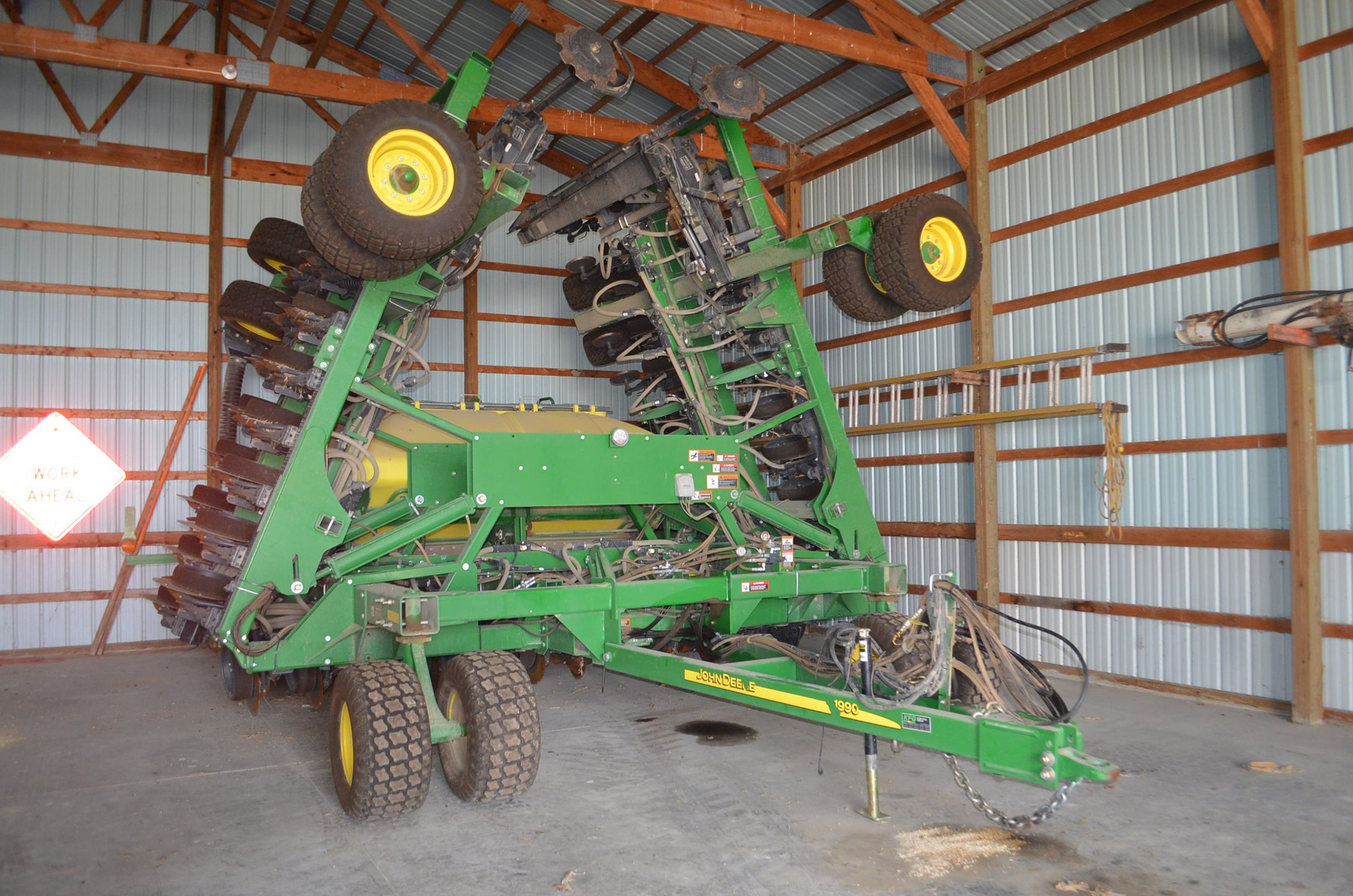 Property photo 98 - FARM EQUIPMENT AUCTION IN PAULDING COUNTY, OHIO